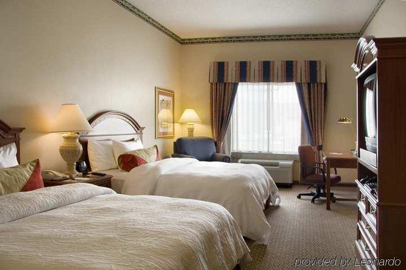 Hilton Garden Minneapolis Hotel 3*